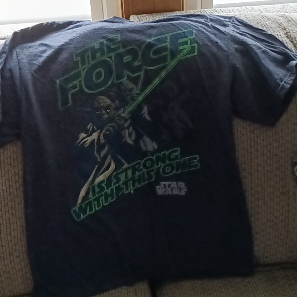 Star Wars t-shirt